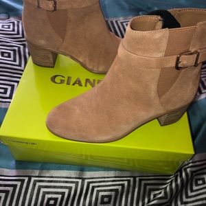 Gianni Bini Booties